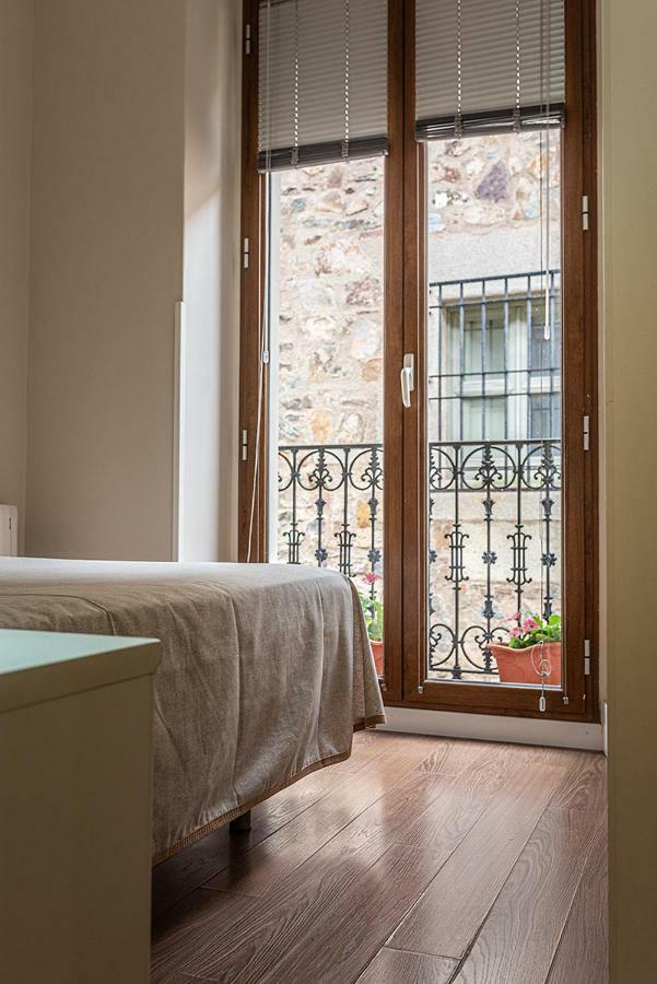 Appartamento Domus Seleqtia Plaza de Santiago Caces Esterno foto